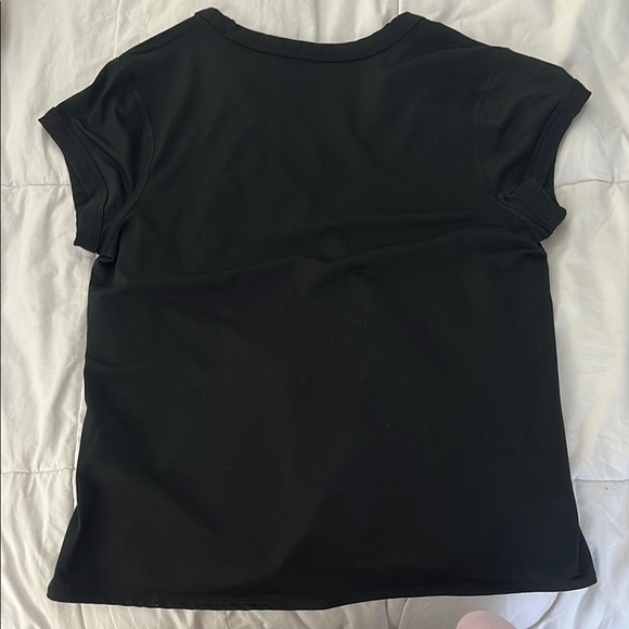 Nike Women's Black Cap Sleeve Tee - Picture 3 of 3